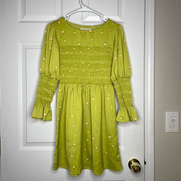 Urban Outfitters cottagecore green floral dress - radharamanexports.com